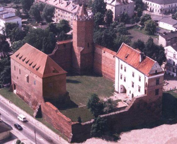 Hotel Chrobry Łęczyca Exteriör bild